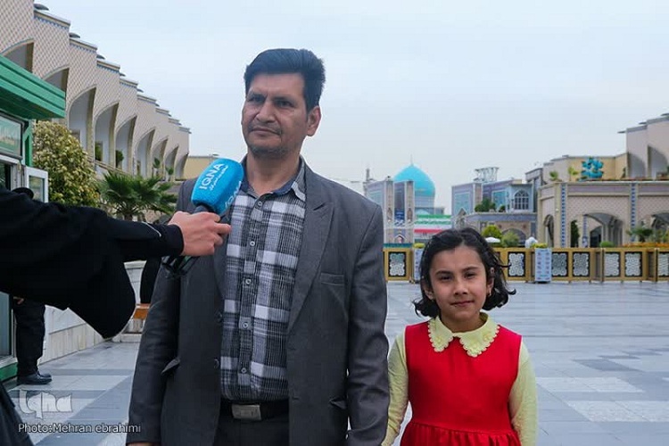 زائر حرم رضوی