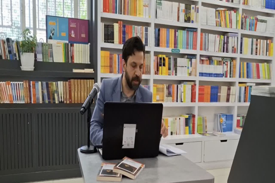 دومین نشست زیستن در زمانه‌ی پرهیاهو