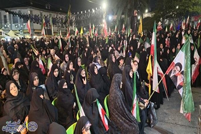 امروز شاهد انزوای آمریکا در سطح جهان هستیم