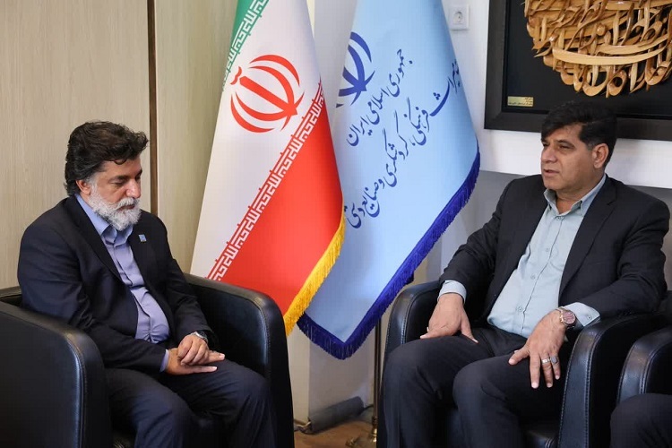 دیدار مدیرکل میراث فرهنگی فارس با نماینده مردم مرودشت و پاسارگاد