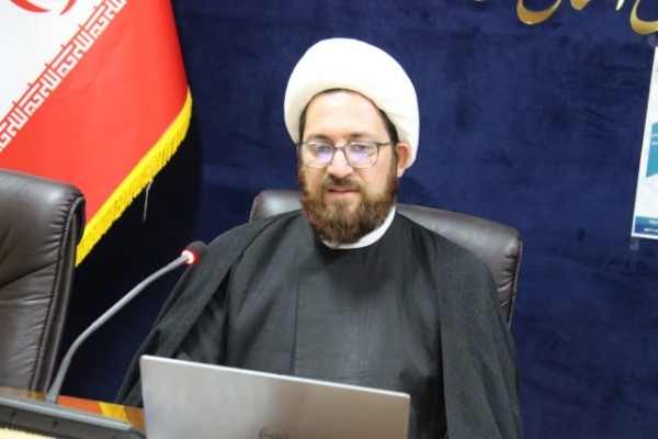 حجت الاسلام وحید ترکاشوند معاون دفتر نهاد مقام معظم رهبری در دانشگاه رازی