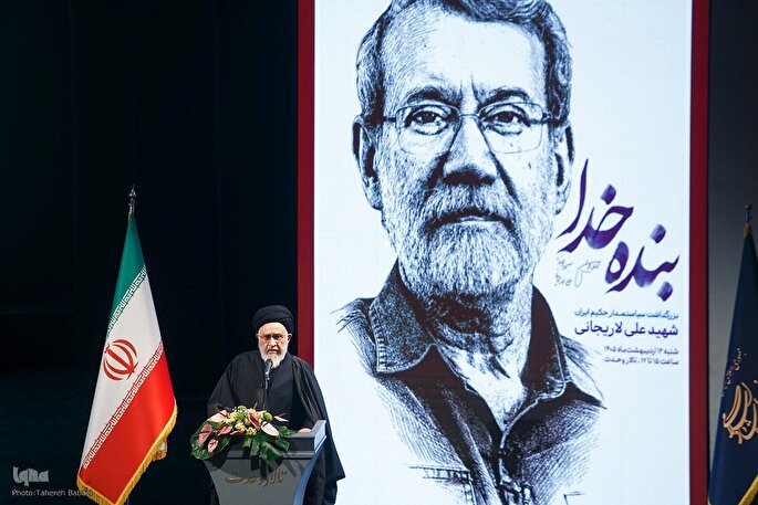 ایستادگی شهید لاریجانی مقابل فشارهای بیرونی برای رعایت مصالح ملی
