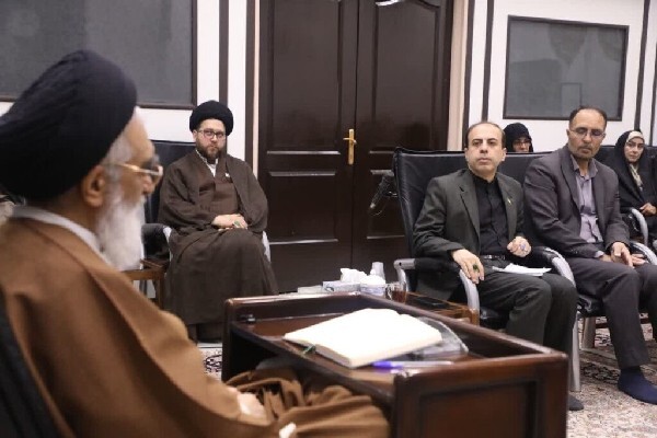 معلمان امروز در خط مقدم جنگ اراده‌ها و اندیشه‌ها هستند