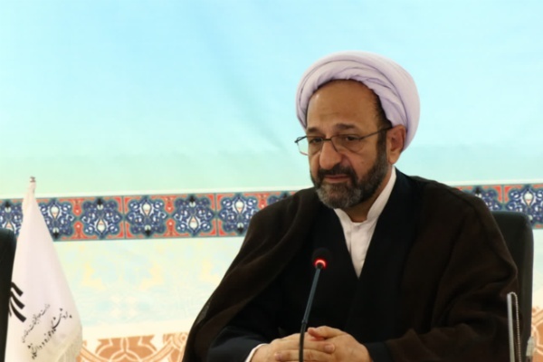 حجت‌الاسلام والمسلمین سعیدی روشن رئیس پژوهشگاه حوزه و دانشگاه