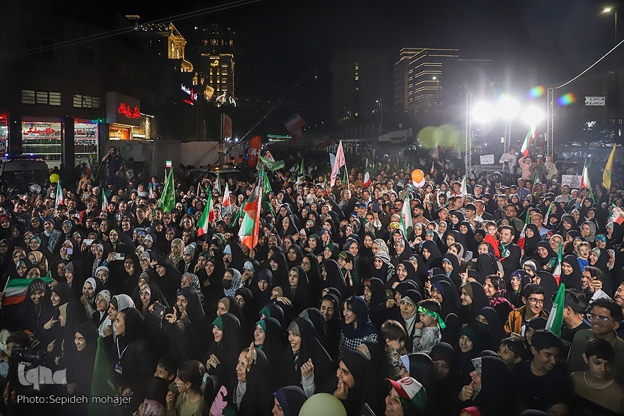ملت ایران