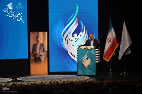 امروز میدان‌داران جنگ فرهنگی، معلمان هستند