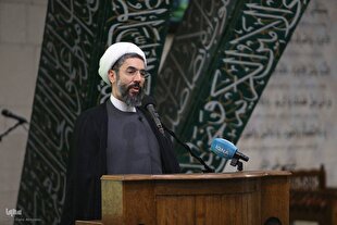 تجلیل رئیس نهاد نمایندگی رهبری در دانشگاه‌ها از «موشک‌های رسانه‌ای» ایران در جنگ ۶۰ روزه