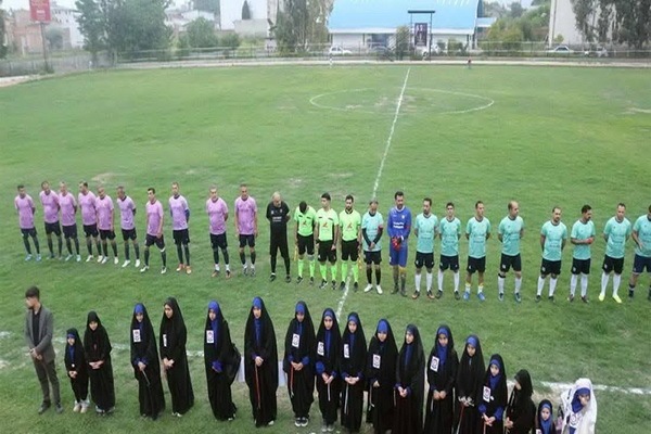 دیدار دوستانه و نمادین تیم پیشکسوتان «آسمان گلوگاه» و تیم «باشگاه رسانه ورزش مازندران»