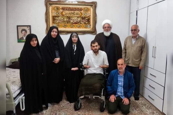 تجلیل از جانباز دهه هشتادی