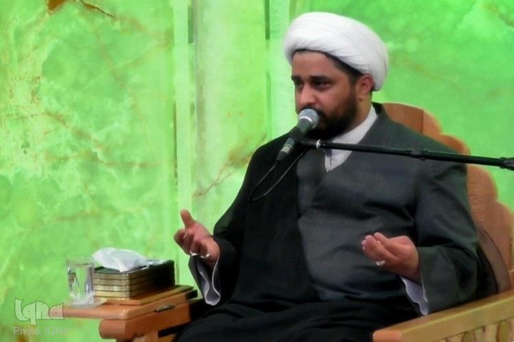 حجت‌الاسلام مسعود مکرم سائل، مدرس حوزه علمیه و سخنران حرم مطهر رضوی