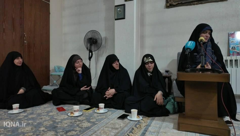 دیدار جامعه قرآنی با هفت ستاره‌ای که یکجا پر کشیدند/ شهدایی که قرآن سبک زندگی‌شان بود
