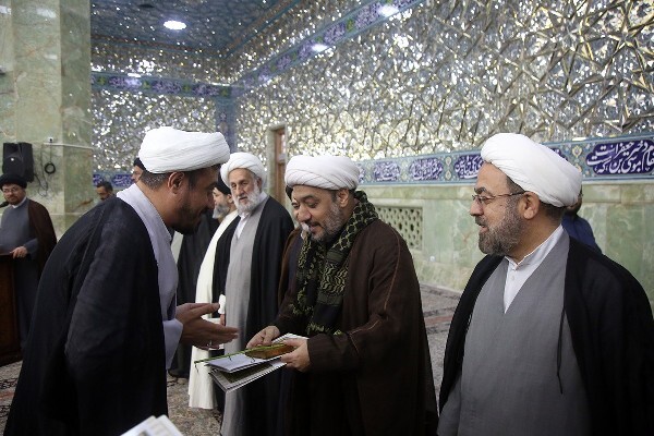 یکصد مشاور مرکز مشاوره فاطمی حرم بانوی کرامت تقدیر شدند + عکس