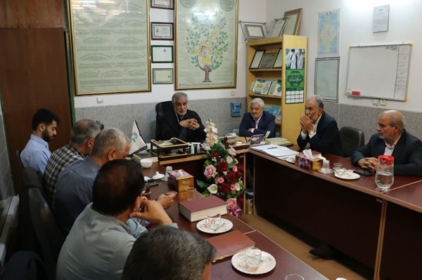 حضور محمدصالح جوکار، نماینده مجلس در مؤسسه ثقلین حضور محمدصالح جوکار، نماینده مجلس در مؤسسه ثقلین