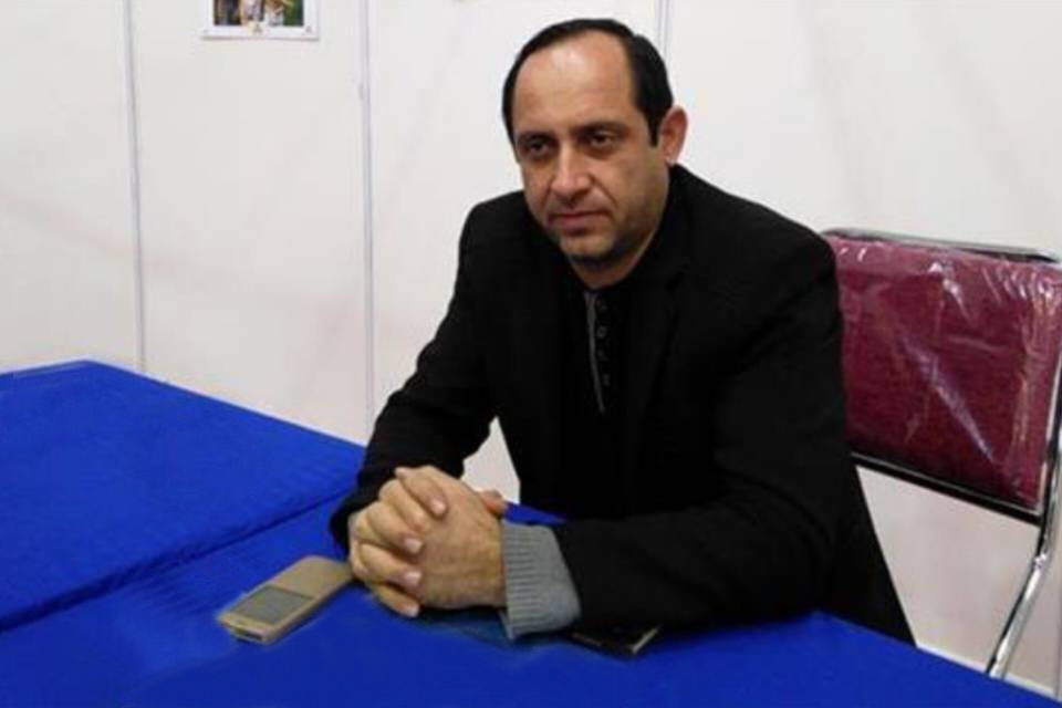 میرقاسم مؤمنی، کارشناس مسائل سیاسی