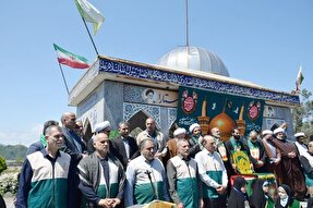 میزبانی مرزنشینان آستارا از خادمان حرم رضوی در دهه کرامت