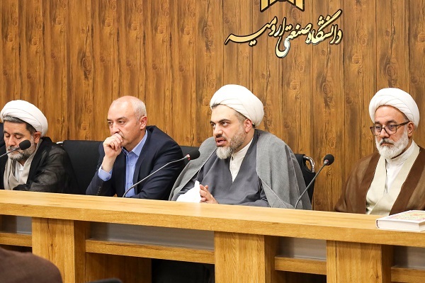 آیین تکریم و معارفه مسئول دفتر نهاد نمایندگی مقام معظم رهبری
