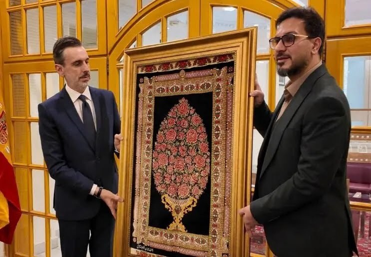 دیدار سفیر اسپانیا و حامد شاکرنژاد دیدار سفیر اسپانیا و حامد شاکرنژاد