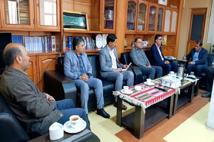 عباس بهشتی، فرماندار بویراحمد در نشست با سرپرست جهاددانشگاهی استان