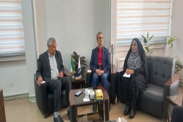 موسوی معاون سلامت اجتماعی بهزیستی کشور در دیدار با معاون استاندار چهارمحال و بختیاری