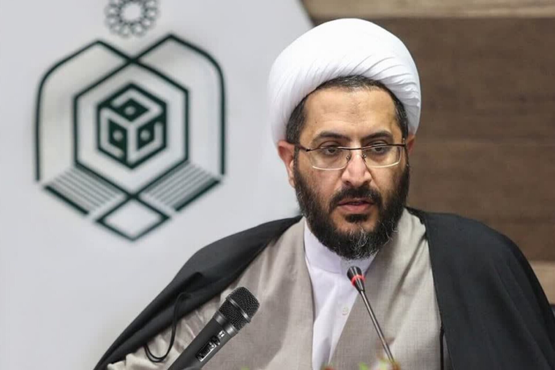 آغاز سلسله برنامه‌های «به یاد علمدار» در بقاع متبرکه