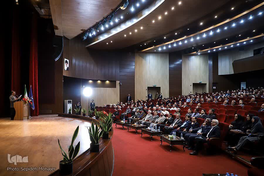 دانشگاه؛ وجدان آگاه جامعه در بزنگاه‌هاس تاریخ