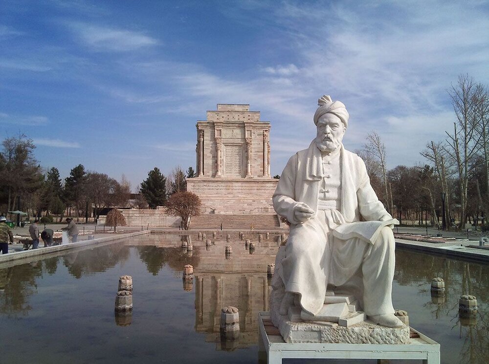 شاهنامه؛ تپش مدام یک هویت در رگ‌های زمان / در جست‌وجوی خویشتن گمشده در لابه‌لای اساطیر