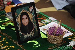 طنین «بِأَیِّ ذَنْبٍ قُتِلَتْ» در مقتل دانش‌آموزان شهید میناب + عکس