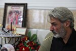 بی‌قراری‌های پدری که جز لنگه کفشی از پسر نشانی ندارد + عکس