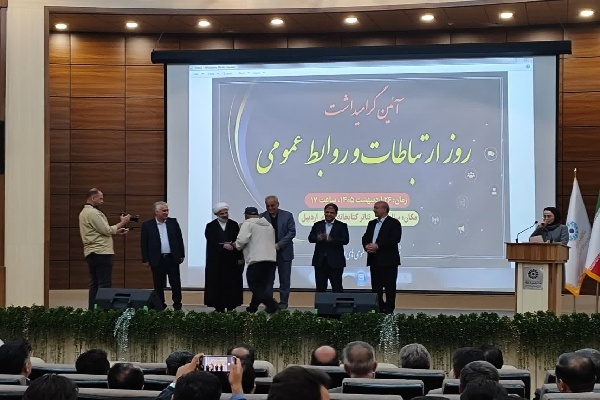 صداقت در بیان دشواری‌ها و دستاوردها، رسالت اصلی روابط عمومی است
