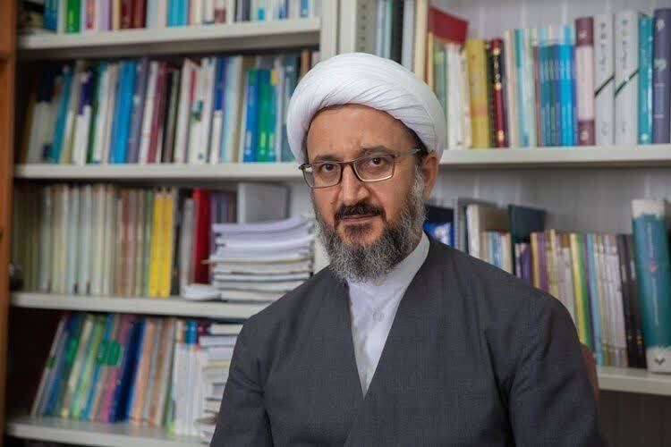 حجت‌الاسلام والمسلمین احمدحسین شریفی، رییس دانشگاه قم