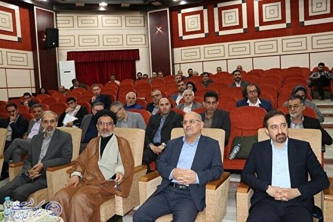 تقویت اعتماد عمومی از وظایف روابط عمومی است