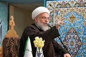 عروج ملکوتی انسان با رعایت اخلاق خانوادگی همراه است