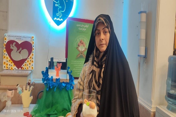 فاطمه خلجی، فعال جمعیت و نجات جنین