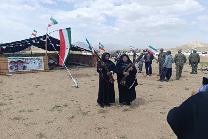 زنانی که ستون‌های پنهان ایلند