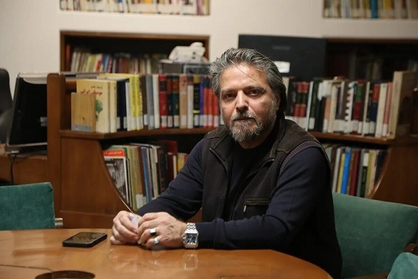 هنر با نگاه پژوهشی به تقویت بنیان خانواده کمک کند