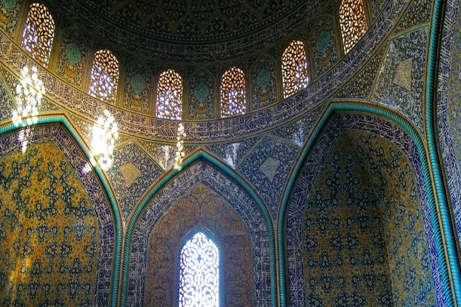 نمایی از مسجد شیخ لطف‌الله