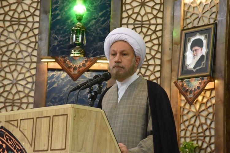آیت‌الله لطف‌الله دژکام، نماینده ولی فقیه در فارس و امام جمعه شیراز