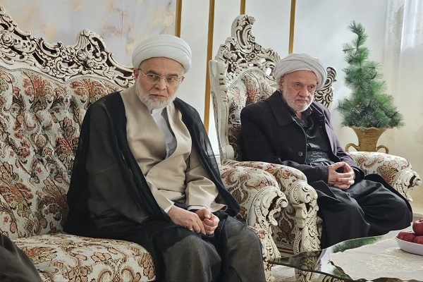 نشست صمیمی با امام جمعه و جمعی از روحانیون برجسته شهرستان بانه