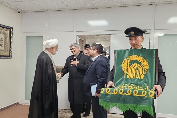 ورود کاروان زیر سایه خورشید