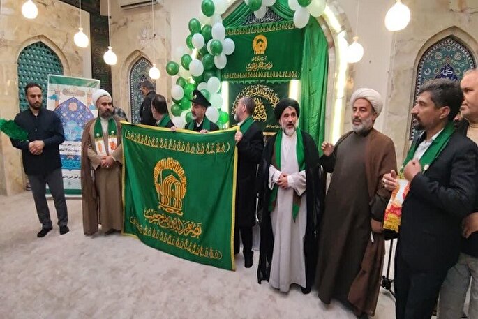 بیرق مطهر رضوی در جوار بقعه امامزاده هاجر خاتون(س) به اهتزاز درآمد