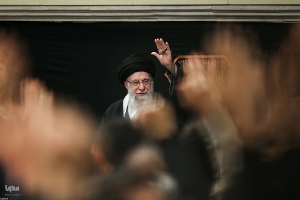 انتشار یکشنبه 6 اردیبهشت////// تاب‌آوری اجتماعی با زبان هنر تا قطعه‌ای در رثای رهبر شهید توسط ارکستر بنیاد