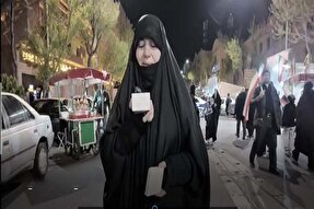 فیلم | ماجرای یک جعبه‌ در تجمع شبانه مردم تبریز