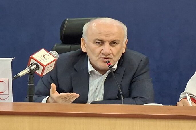 عکس | نظارت میدانی استاندار بر فرآورده‌های نفتی و هلال‌احمر مازندران