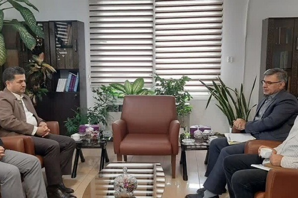 دیدار رئیس سازمان مدیریت و برنامه‌ریزی استان با مدیرکل صدا و سیمای کردستان