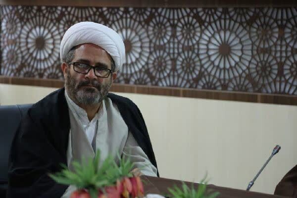 حجت الاسلام زمانی کارشناس مذهبی