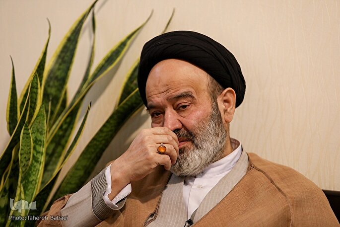 شهید لاریجانی «متدینِ بی‌تظاهر» بود