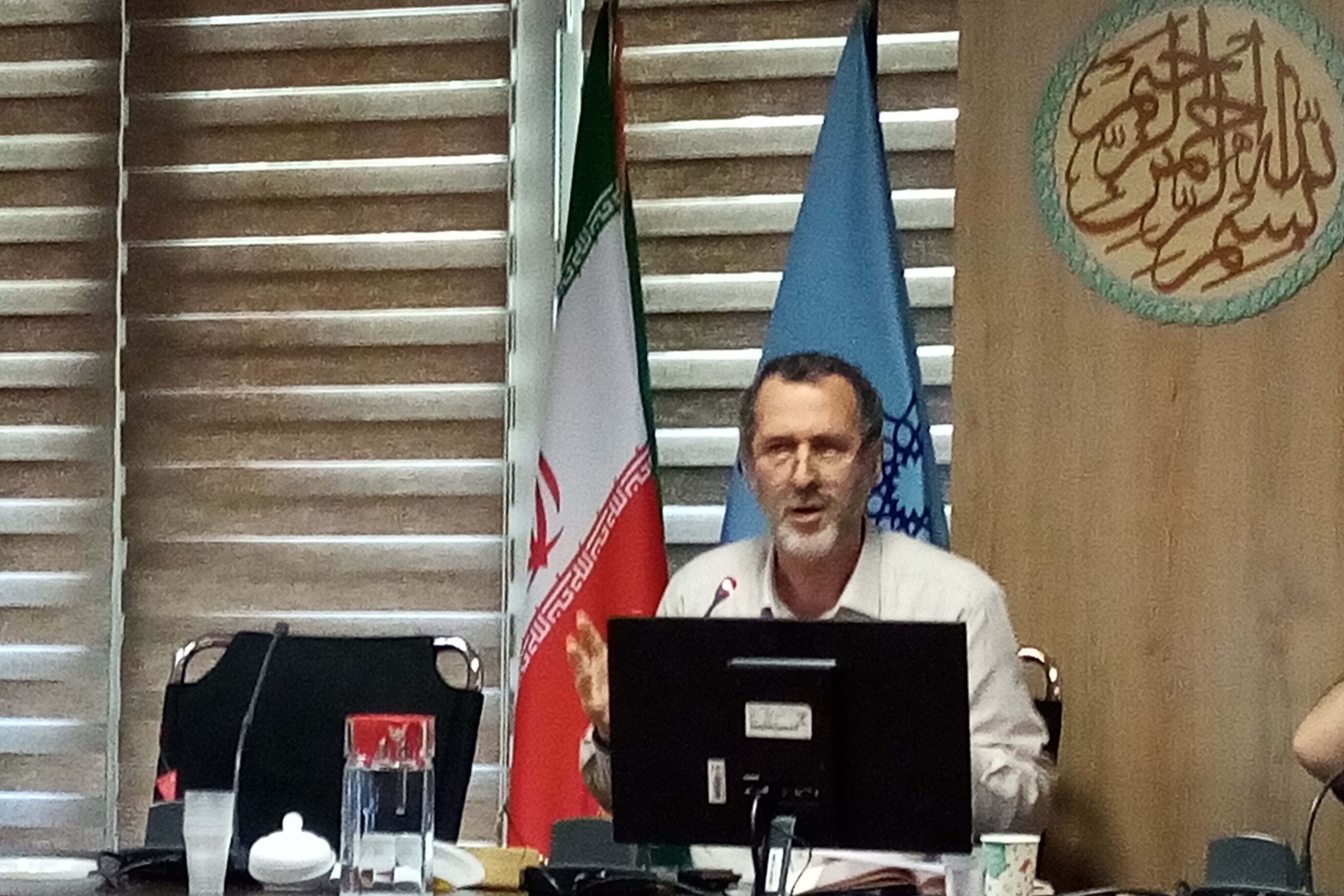 پرسش از «مقام فلسفه» در تاریخ ایرانِ اسلامی همچنان گشوده است