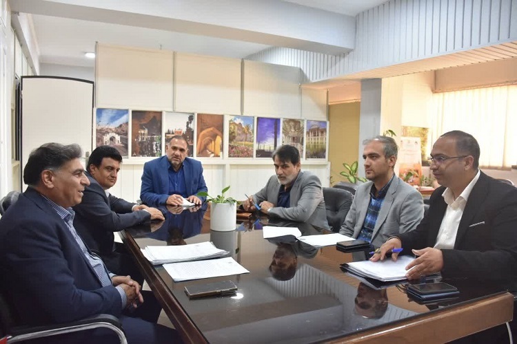 نشست تخصصی بررسی مشکلات سیل زدگان جهرم