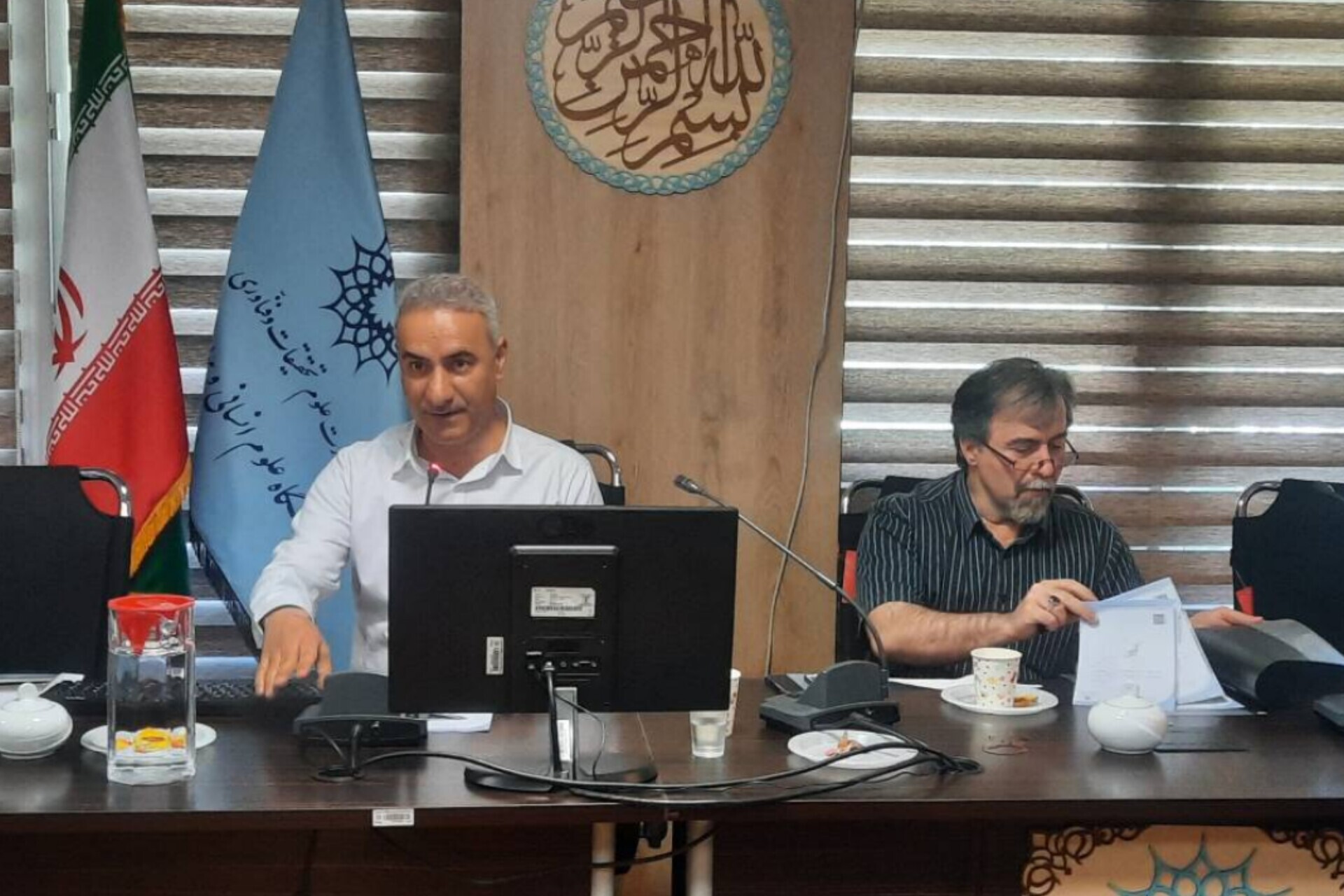 در حال تکمیل