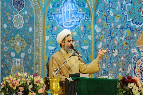 حجت‌الاسلام‌والمسلمین محمدهادی هدایت، سخنران حرم بانوی کرامت